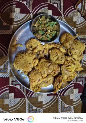 प्याज़ पकौड़े कटलेट विदेशी अंदाज रेसिपी मुख्य फोटो