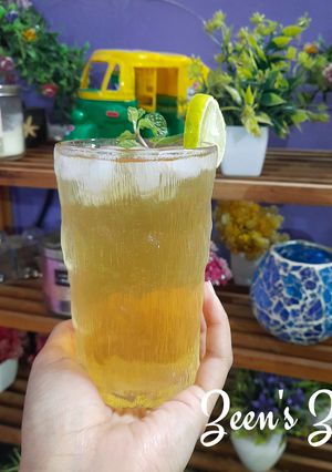 A picture of Passion Fruit Mocktail.