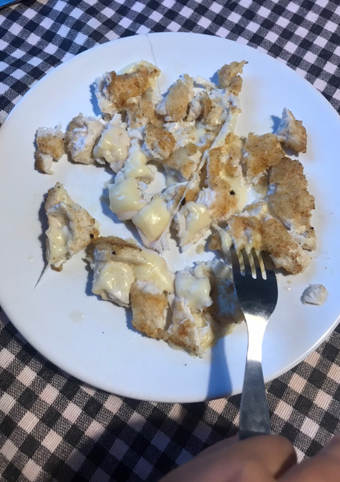 Una foto de Cachopos de pollo y queso emmental