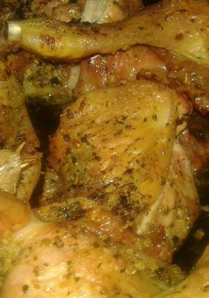 Una foto de Pollo con papas al horno🍗