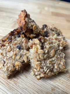 A picture of Oaty banana bites.