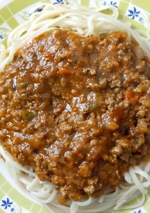 Una foto de Salsa bolognesa fácil y exquisita