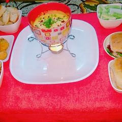A picture of Vada pav fondue.