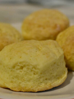 Una foto de Scones de queso