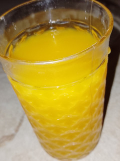 A picture of Mango and pineapple juice.