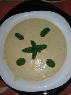 Hideg őszibarack krémleves glutén-,laktózmentesen recept fotója
