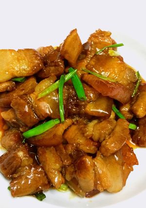 Hình của món Thịt rang cháy cạnh.