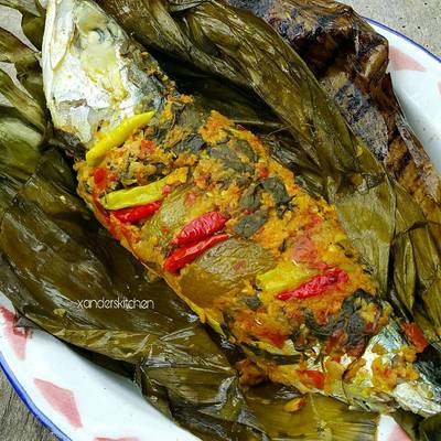 Resep Dan Cara Membuat Pepes Ikan Kembung Daun Kemangi Yang Enak Gurih Dan Lezat Selerasa Com