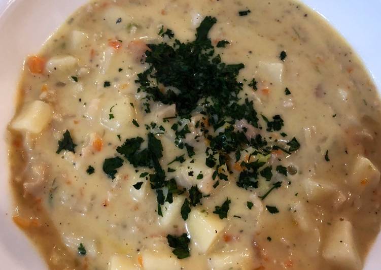 Steps to Make Super Quick Homemade Clam Chowder Outback Steakhouse style