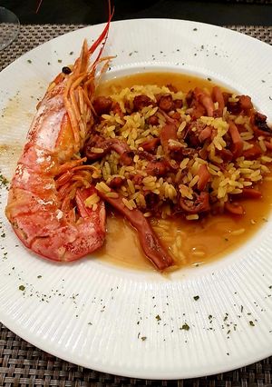 Una foto de Cazuela de calamares
