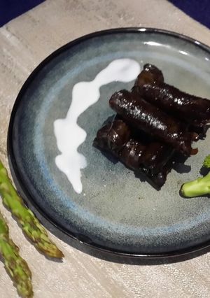 عکسی از دستور دلمه برگ توت
