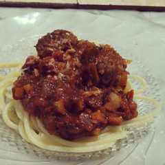 Spaghetti Meatballs with home made sauce and meatballs রেসিপির প্রধান ছবি