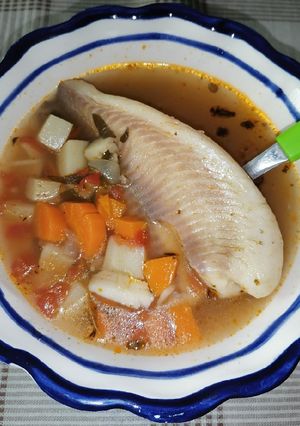 Una foto de Caldo de pescado 🐠
