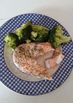 Foto principal de Salmón a la plancha (Olla Gm g)