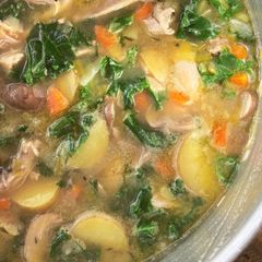 A picture of Nourishing autumn chicken stew.