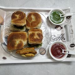 A picture of Vada pav.