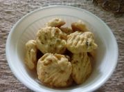Gambar kue kering melinjo