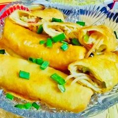 A picture of Egg Chinese rolls (with noodles)#ILovePastaFor My guests,kids.