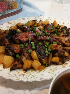 A picture of Roast Chicken Wings with Potatoes.