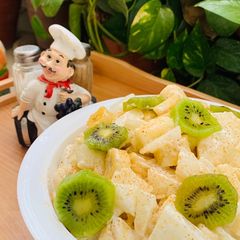 A picture of Creamy Fruit Chaat.