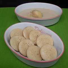 Serabi kuah রেসিপির প্রধান ছবি