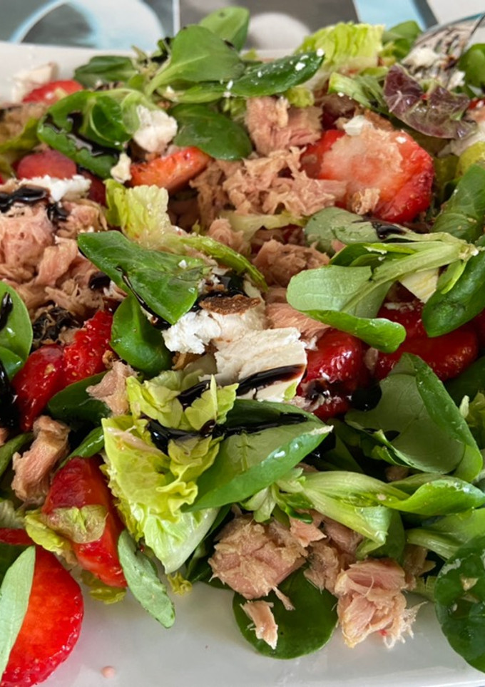 Una foto de Ensalada de fresas