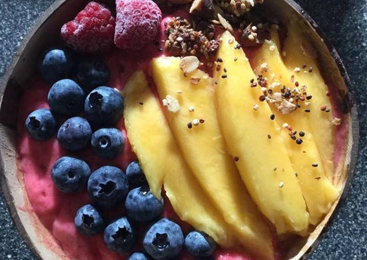 Recipe of Homemade Acai smoothie bowl