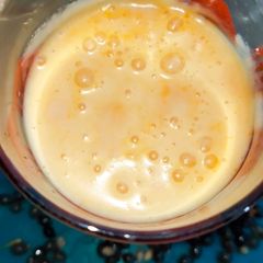 A picture of Papaya milkshake.