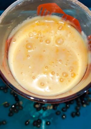 A picture of Papaya milkshake.