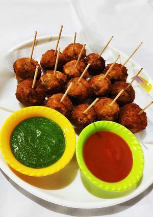 पोटैटो लॉलीपॉप (Potato Lollipop recipe in Hindi) रेसिपी मुख्य फोटो