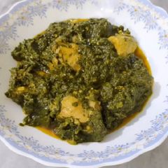 A picture of Degi Chicken Palak.