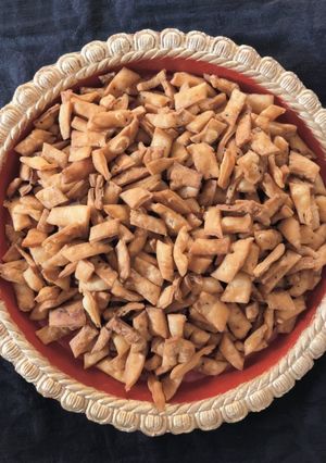 কুচো নিমকি(kucho nimki recipe in bengali) রেসিপির প্রধান ছবি