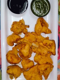 गोभी के पकौड़े (gobi ke pakode recipe in Hindi) रेसिपी मुख्य फोटो
