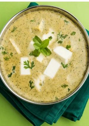 A picture of Methi Malai paneer.