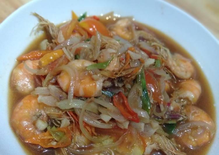 Bagaimana Menyiapkan Udang saus tiram yang Bikin Ngiler