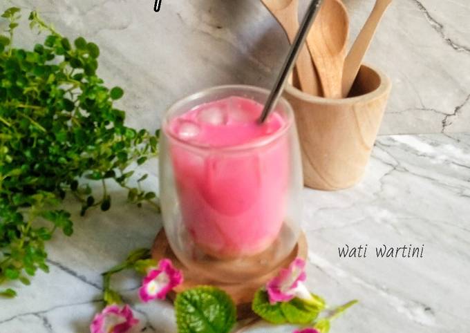 Resep Es soda gembira oleh Wati Wartini - Cookpad