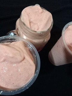 A picture of Mixed fruit smoothie.