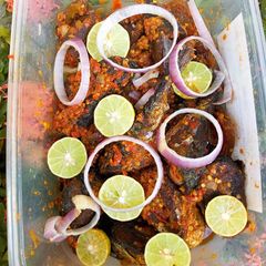Peppered fish A picture of Peppered fish.