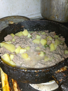 Una foto de Picadillo de pavo a lo cubano