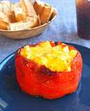 Pimiento rojo relleno de tortilla de chorizo