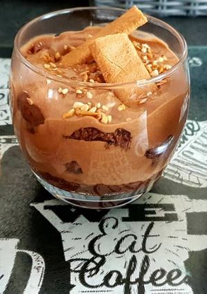 Une photo de Creme au Nutella avec brownie 👌😉