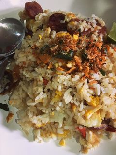 รูปของ ข้าวผัดกุนเชียงใส่พริก 🥰