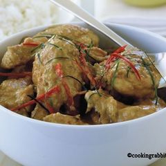 A picture of Ayam saus kacang.