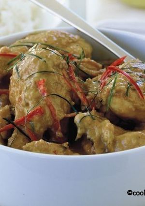 A picture of Ayam saus kacang.