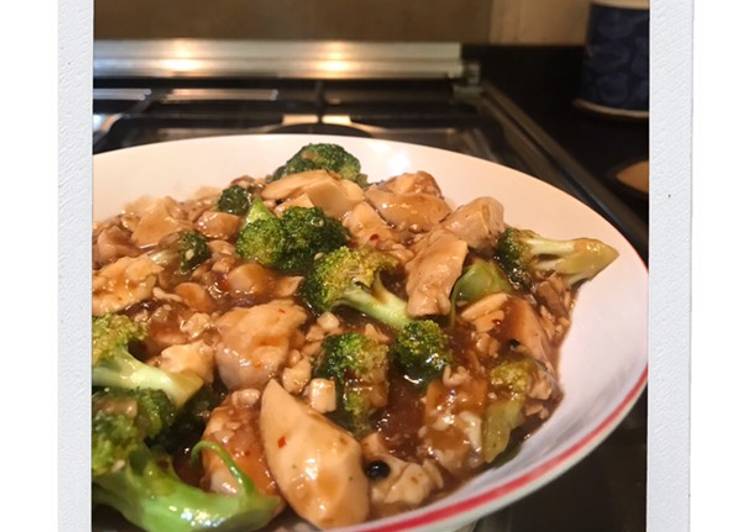 Resep Chicken Black Pepper with Broccoli and Tofu oleh 