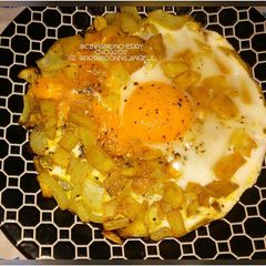 A picture of Curried Sweet Potato with Eggs.