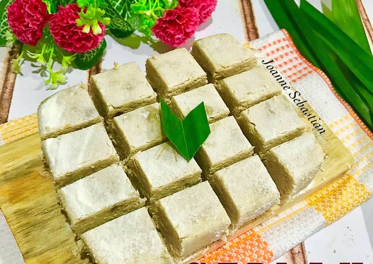 Cara Gampang Membuat Geplak (Kue Khas Betawi) Anti Gagal