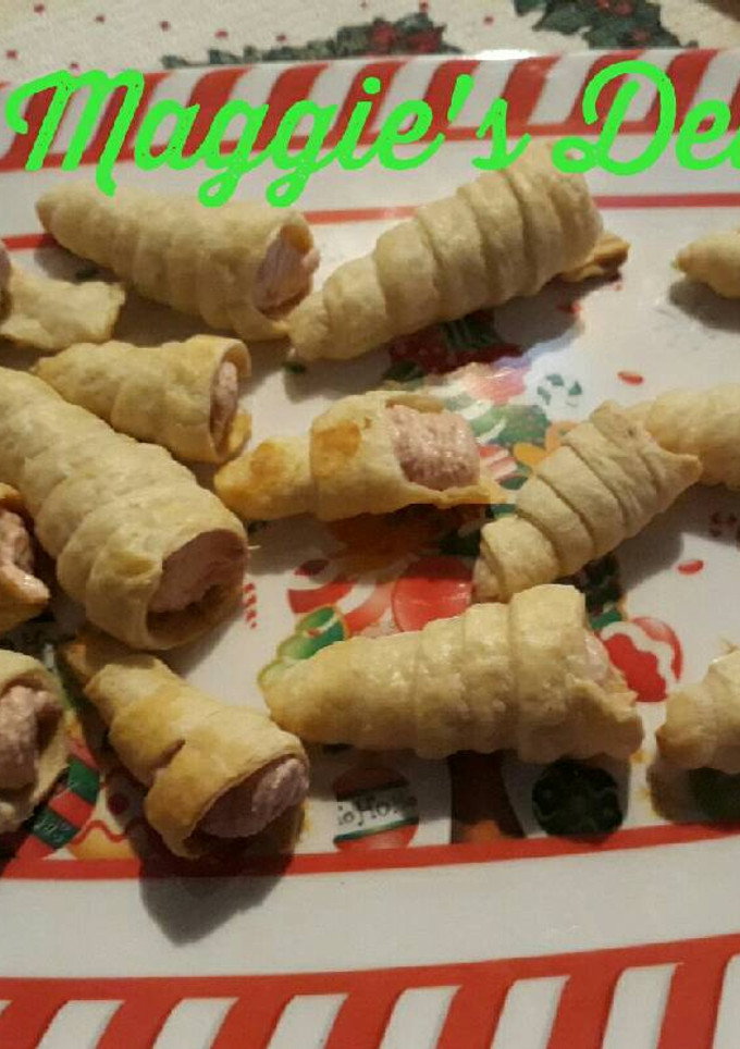 Una foto de Conos rellenos de paté y queso crema