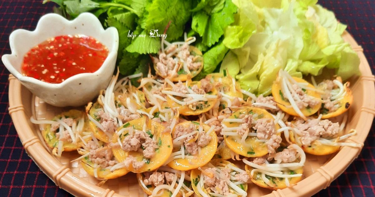 Mini Bánh Xèo (Vietnamese Mini Sizzling Pancakes) Recipe By Kim Dung