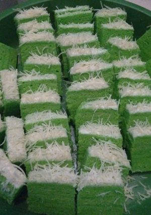 Foto resep Bolu kukus pandan